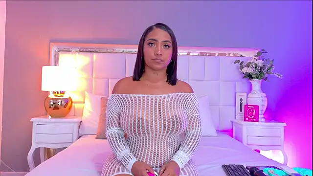 KateVenegas online show from September 14, 7:35 pm