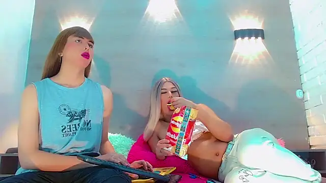 Daniela Pink  online show from February 1, 8:47 pm