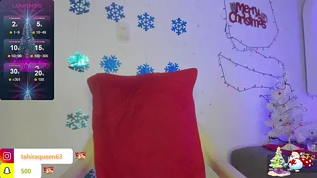 Snapshot of Tahira_21_ chatting on December 20, 8:01 pm Tahira 21 online show from December 20, 8:01 pm