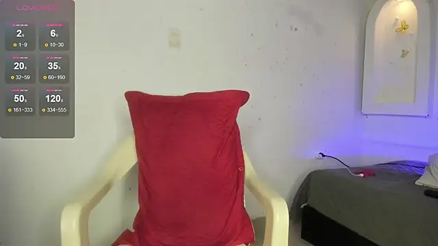 Snapshot of Tahira_21_ chatting on January 17, 10:23 pm Tahira 21 online show from January 17, 10:23 pm