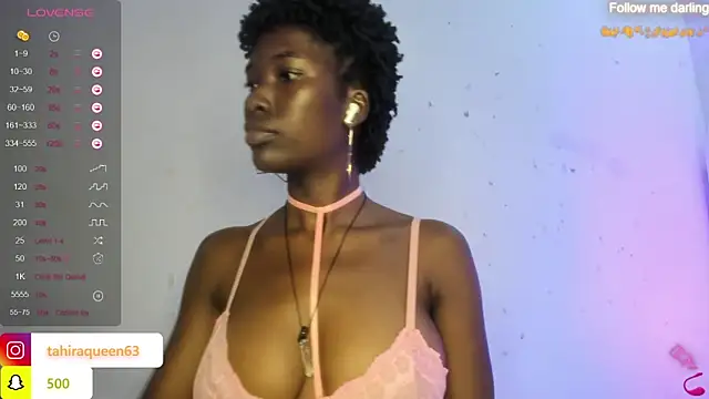 Snapshot of Tahira_21_ chatting on January 21, 10:51 pm Tahira 21 online show from January 21, 10:51 pm