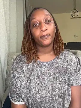 Snapshot of CarlaBeckky chatting on November 27, 6:32 pm CarlaBeckky online show from November 27, 6:32 pm