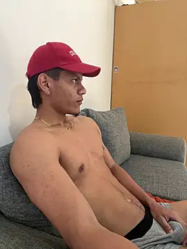 bbchocolate27 online show from April 26, 6:49 pm