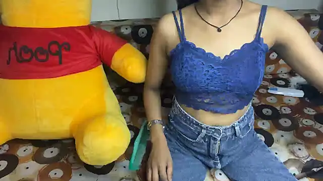 shuhana  online show from May 15, 4:41 am
