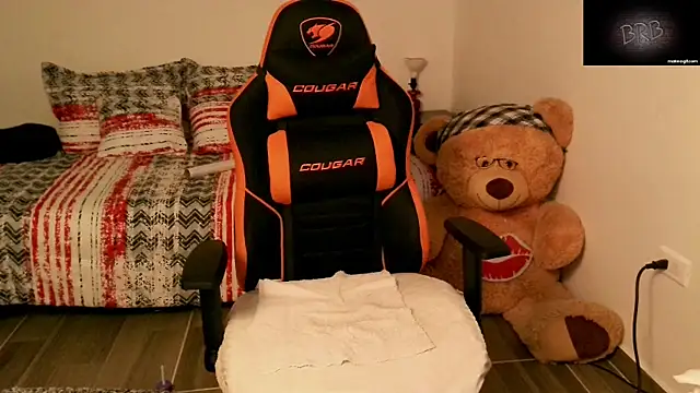 Snapshot of KRISTAL__JACKSON chatting on March 18, 8:58 am KRISTAL JACKSON online show from March 18, 8:58 am