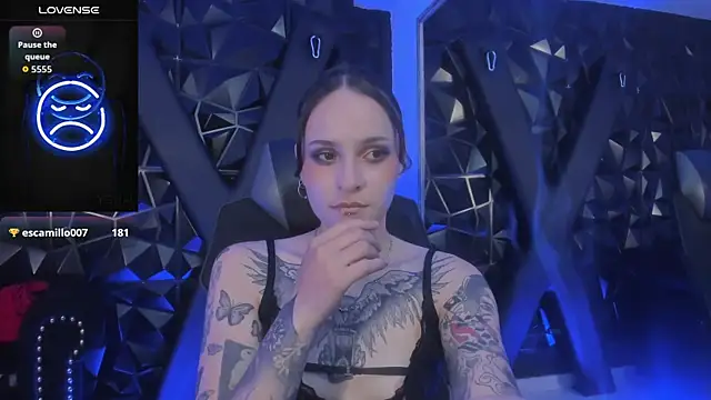 AnnyThompson  online show from March 15, 9:37 am