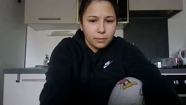 Snapshot of minette-sexy chatting on January 19, 10:17 am minette-sexy online show from January 19, 10:17 am