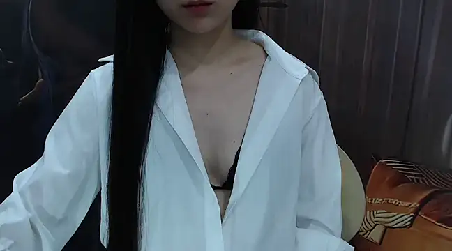 Snapshot of KaleAnisa chatting on February 14, 10:38 am KaleAnisa online show from February 14, 10:38 am