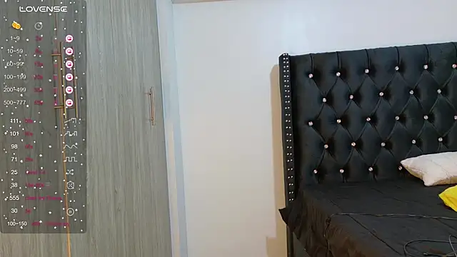 online bestie online show from January 5, 9:37 am