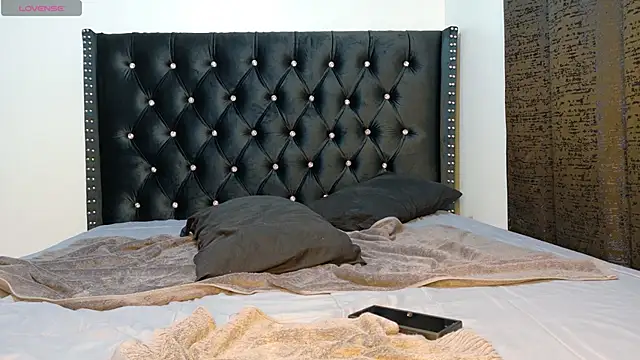 online bestie online show from March 17, 6:29 am