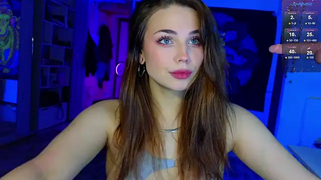 Snapshot of Katerinchik chatting on October 5, 4:49 pm Katerinchik online show from October 5, 4:49 pm