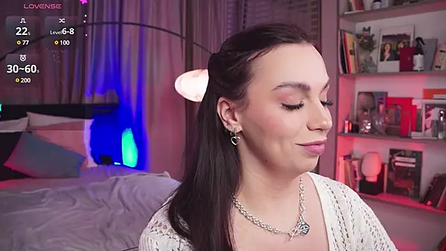 LunaNight online show from January 28, 11:50 pm