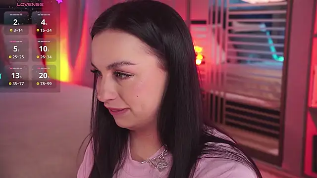 LunaNight online show from February 1, 5:39 am