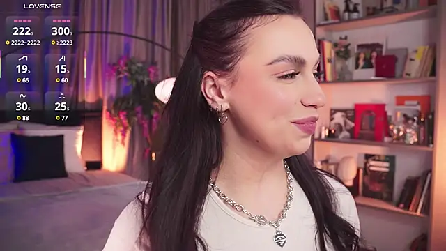 LunaNight online show from February 4, 2:39 am