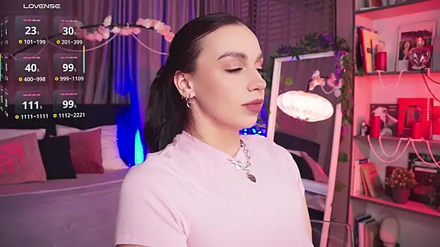 LunaNight online show from February 11, 2:25 am