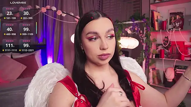 LunaNight online show from February 14, 8:37 pm