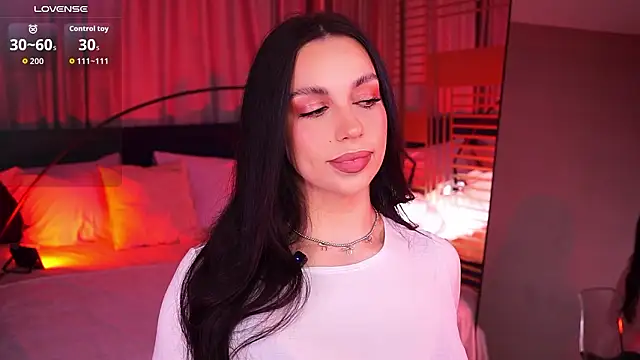 LunaNight online show from February 7, 8:34 pm