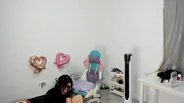 WandaDoll online show from February 15, 9:48 pm