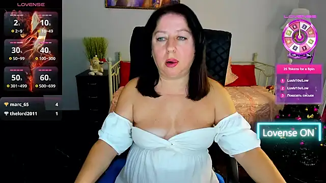 Snapshot of Julia_Dean chatting on December 26, 3:42 pm Julia Dean online show from December 26, 3:42 pm