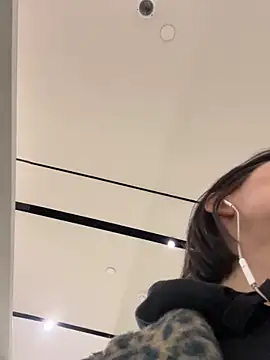 Snapshot of BabeRainbow chatting on December 16, 11:55 am BabeRainbow online show from December 16, 11:55 am