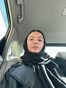 Snapshot of BabeRainbow chatting on December 29, 10:45 am BabeRainbow online show from December 29, 10:45 am