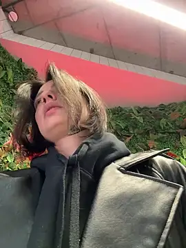 Snapshot of BabeRainbow chatting on February 11, 9:09 am BabeRainbow online show from February 11, 9:09 am