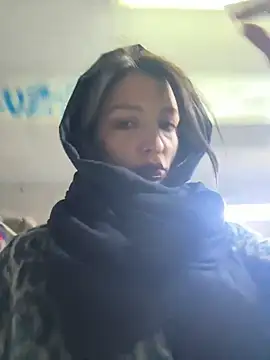 Snapshot of BabeRainbow chatting on February 26, 9:42 am BabeRainbow online show from February 26, 9:42 am