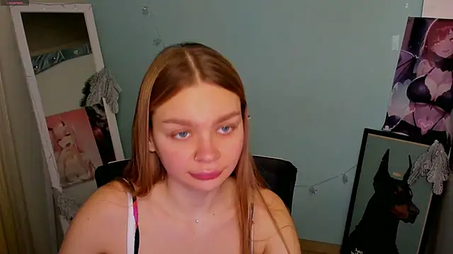 Snapshot of Molly_sweetie chatting on December 30, 6:42 am Molly sweetie online show from December 30, 6:42 am