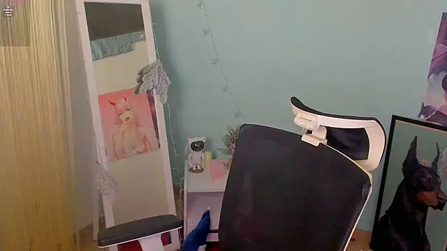 Snapshot of Molly_sweetie chatting on January 21, 6:54 am Molly sweetie online show from January 21, 6:54 am