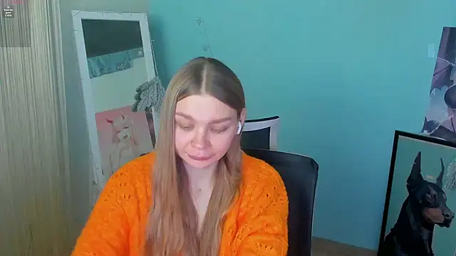 Snapshot of Molly_sweetie chatting on January 21, 9:57 am Molly sweetie online show from January 21, 9:57 am