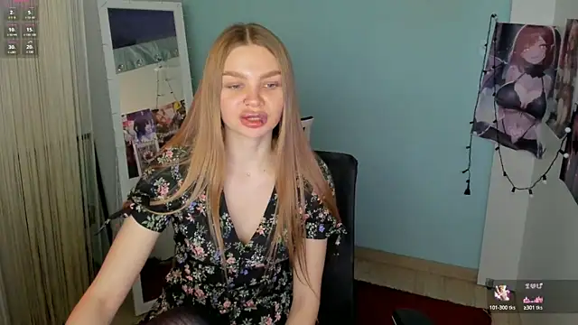 Snapshot of Molly_sweetie chatting on February 27, 7:01 am Molly sweetie online show from February 27, 7:01 am