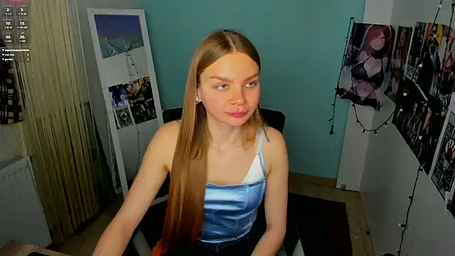 Snapshot of Molly_sweetie chatting on March 15, 10:13 am Molly sweetie online show from March 15, 10:13 am