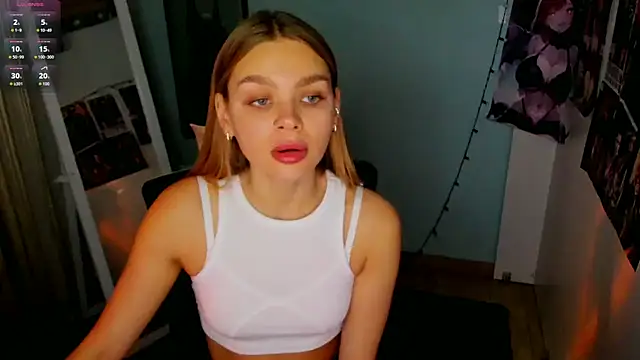 Snapshot of Molly_sweetie chatting on September 11, 5:51 am Molly sweetie online show from September 11, 5:51 am