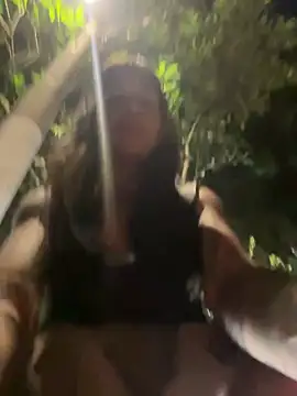 Snapshot of Nikatsu chatting on March 8, 12:11 am Nikatsu online show from March 8, 12:11 am