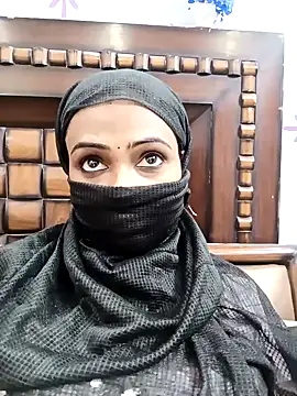 Snapshot of Yours-Bebo chatting on January 22, 3:18 pm Yours-Bebo online show from January 22, 3:18 pm