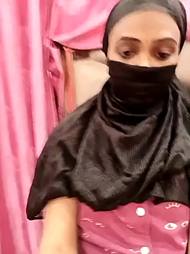 Snapshot of Yours-Bebo chatting on January 24, 8:44 am Yours-Bebo online show from January 24, 8:44 am