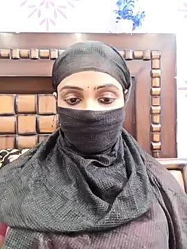 Snapshot of Yours-Bebo chatting on January 24, 9:26 pm Yours-Bebo online show from January 24, 9:26 pm