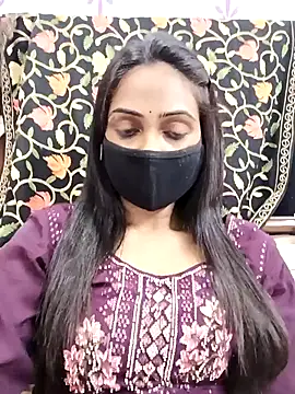 Snapshot of Yours-Bebo chatting on February 26, 4:56 pm Yours-Bebo online show from February 26, 4:56 pm