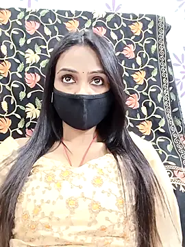 Snapshot of Yours-Bebo chatting on March 7, 6:22 pm Yours-Bebo online show from March 7, 6:22 pm