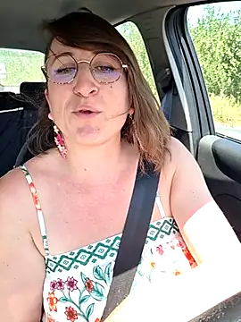 minierose online show from July 12, 12:29 pm
