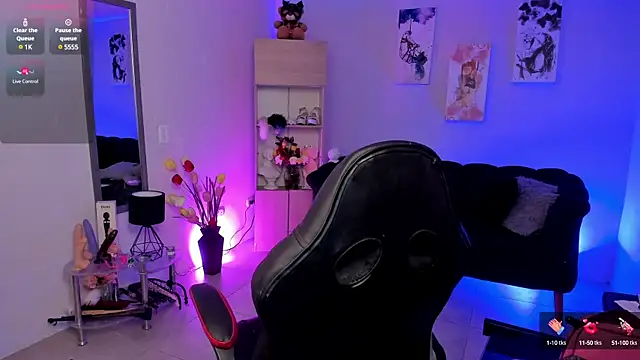 LouaneBourVip online show from February 17, 1:53 pm