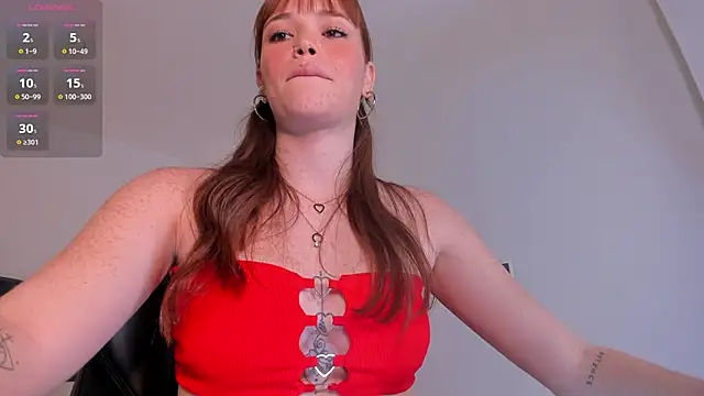 CorinneRusso online show from December 24, 4:22 am