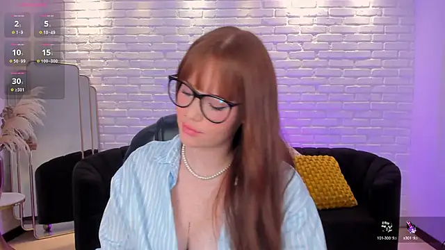 CorinneRusso online show from January 13, 5:33 am