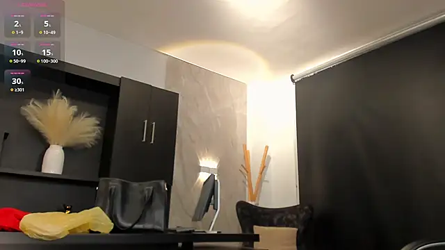 CorinneRusso online show from January 25, 10:08 am