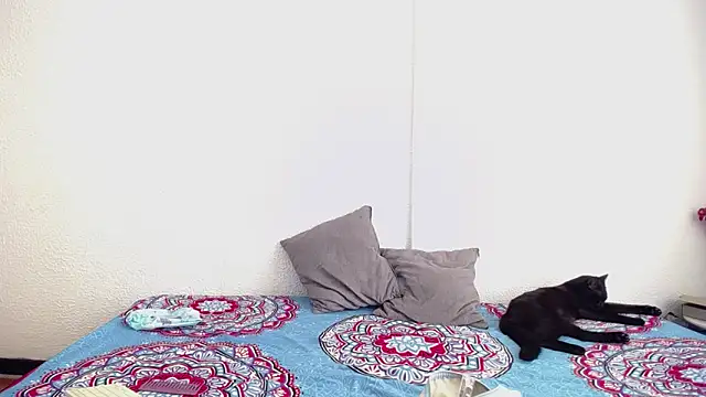  joanne and oliver  online show from September 17, 5:14 pm