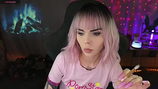 Kerry Kirk online show from March 23, 10:47 pm