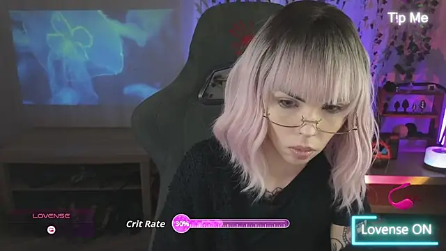 Kerry Kirk online show from April 22, 5:47 pm