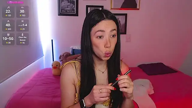 lilyy evanss online show from March 3, 10:10 pm