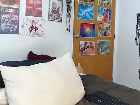 kiaraleono1302 online show from December 22, 2:30 am