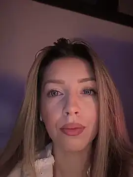 Snapshot of SonyaD_ chatting on December 24, 5:38 am SonyaD  online show from December 24, 5:38 am
